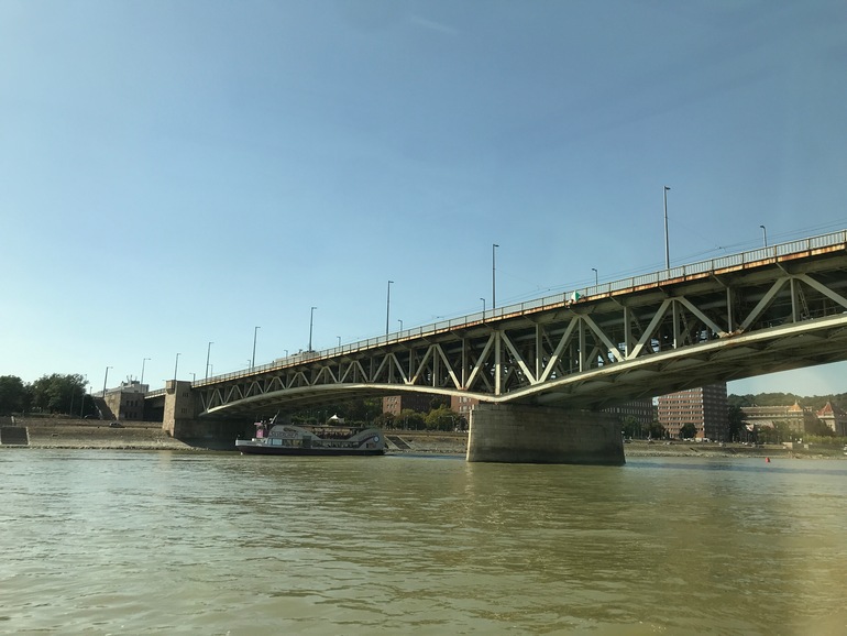 Brug over de Donau
